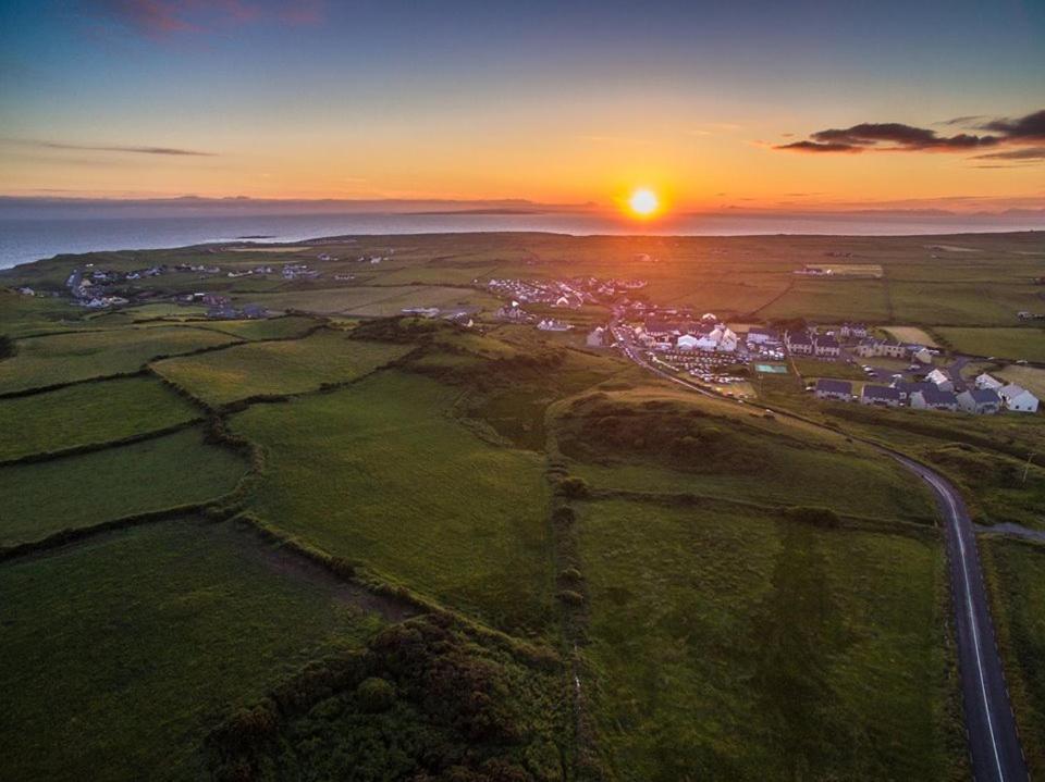 Cullinan'S Guesthouse Doolin Exterior foto